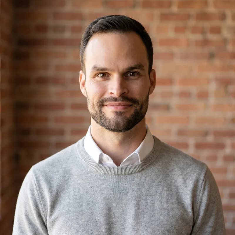 Nick Wachsmann's professional headshot